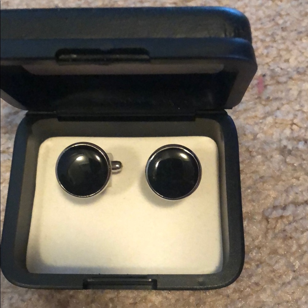 Tuxedo junction cuff links - Picture 2 of 3